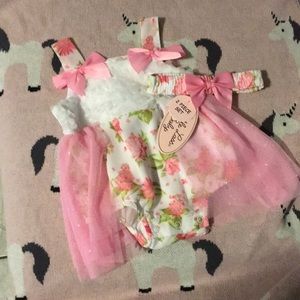 NWT 0-3 months Little Lass bubble